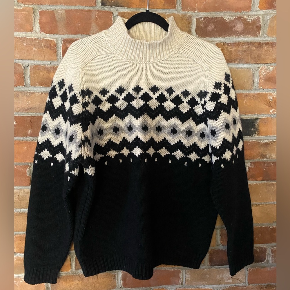 EDDIE BAUER lambswool nordic fair isle crewneck sweater cream and black medium